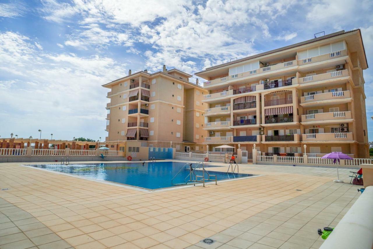 Apartment Sunny La Mata La Mata  Exteriör bild