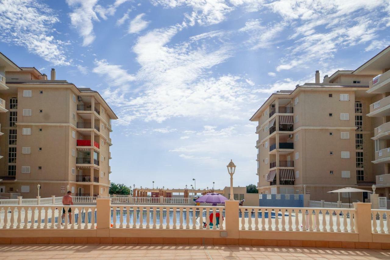 Apartment Sunny La Mata La Mata  Exteriör bild